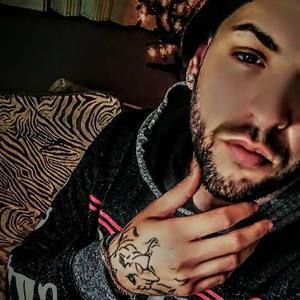 Meet your Posher, Richard